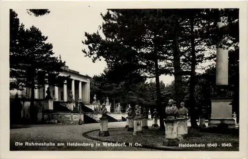 Ruhmeshalle am Heldenberg in Wetzdorf -645968