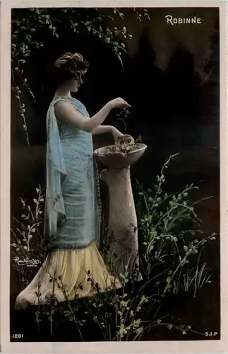 Frau - Robinne -647210