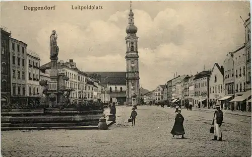 Deggendorf - Luitpoldplatz -648718