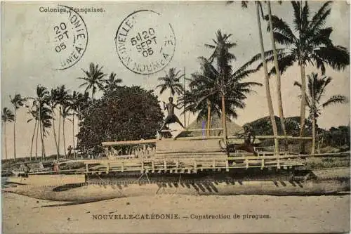 Nouvelle Caledonie - Construction de pirogues -451010