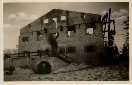 Ski und Berghütte am Schwarzenkopf abgebrannt 1927 - Schliersee -651112