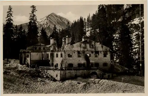 Ski und Berghütte am Schwarzenkopf abgebrannt 1927 - Schliersee -651100