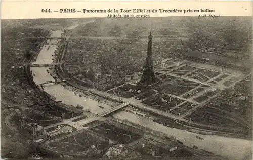 Paris - Panorma de la Tour Eiffel pris en ballon -653558