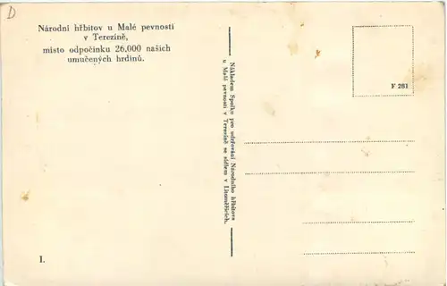 Narodni hrbitov u Male pevnosti v Terezine -653708