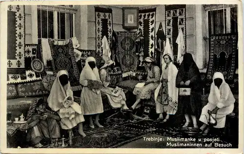Trebinje - Muslimaninnen auf Besuch -653884