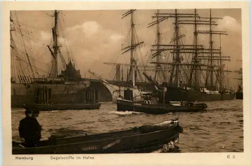 Hamburg, Segelschiffe im Hafen -532066