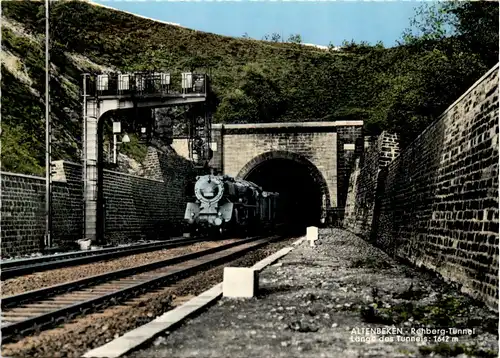 Altenbeken, Rehberg-Tunnel -532310