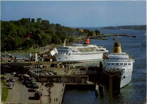Kiel, Oslo-Kai mit Fährschiffen Stena Germanica und Kronprinz Harald -532532
