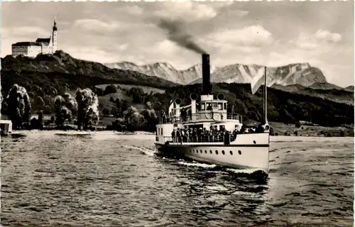 Blick vom Ammersee auf Kloster Andechs und Zugspitze -532378