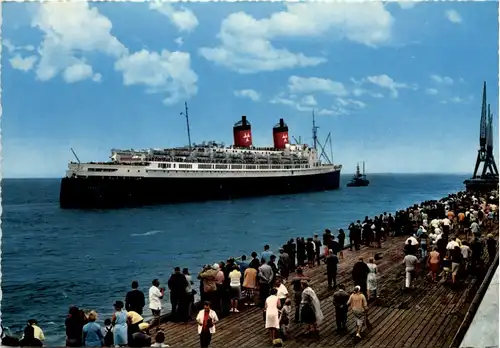 Cuxhaven, MS Hanseatic -532598