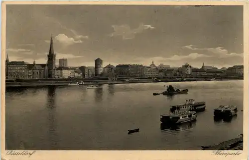 Düsseldorf, Rheinpartie -533006