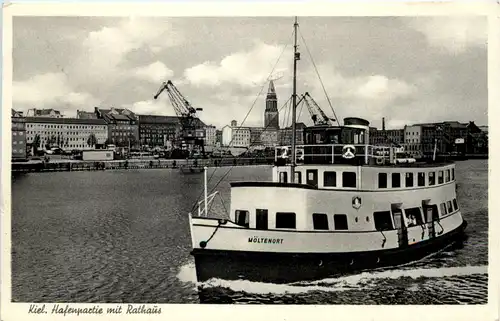 Kiel, Hafenpartie mit Rathaus -533138