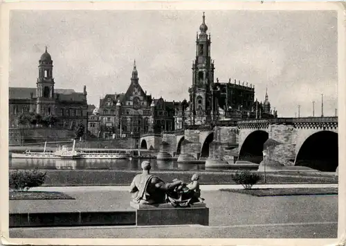 Dresden, Augustusbrücke -533486