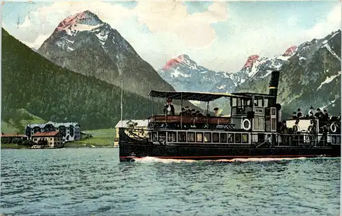 Achensee, Blick auf die Berge hinter pertisau -534012