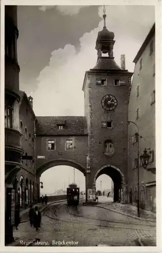 Regensburg, Brückentor -533910
