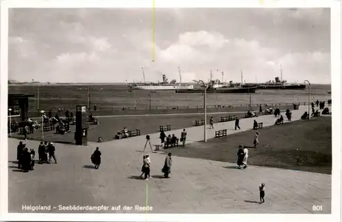 Helgoland, Seebäderdampfer auf der Reede -534376