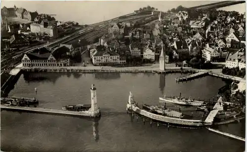 Lindau, Hafen und Bahnhof mit Restaurant -533048