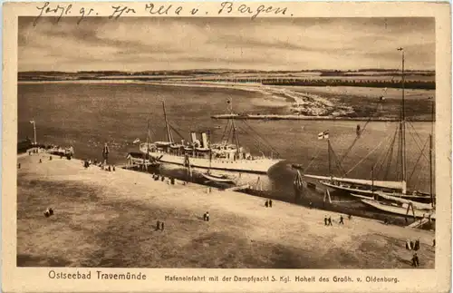 Travemünde, Hafeneinfahrt mit dem Dampfer -534608