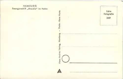 Hamburg - Passagierschiff Arcadia im Hafen -654292
