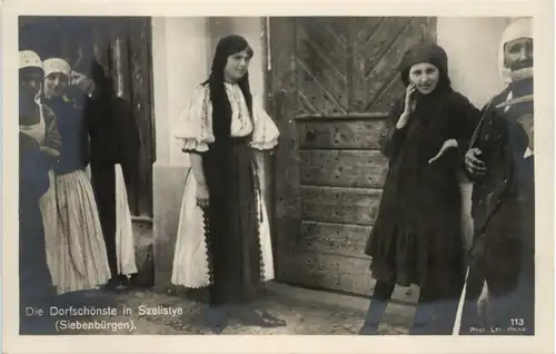 Die Dorfschönste in Szelistye Siebenbürgen -655244