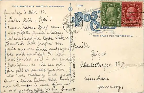 Boston - North Station Waiting romm -655538