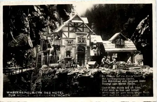 Herrenskretschen - Wasserspielwerk des Hotel zur Mühle -655794