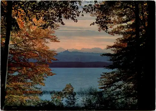 Der Ammersee, Blick über den See auf Kloster Andechs -534744