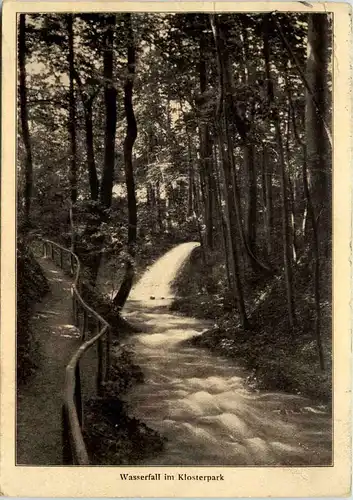 Am Ammersee, Diessen, Wasserfall im Klosterpark -536030