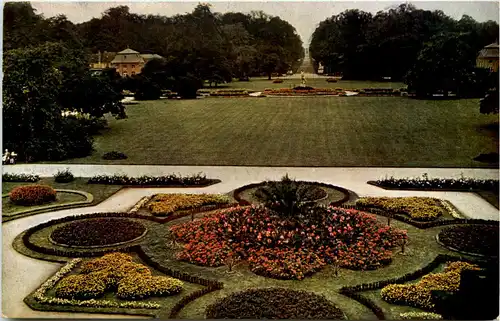 Dresden, Hauptansicht im grossen Garten, -537058