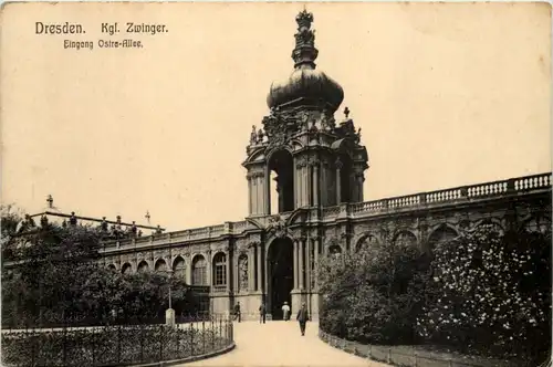 Dresden, Zwinger, Eingang Ostra-Allee -537424