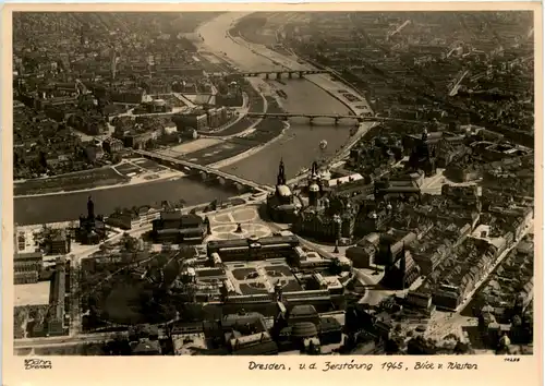 Dresden, v.d. Zerstörung 1945, Blick von Westen -537114