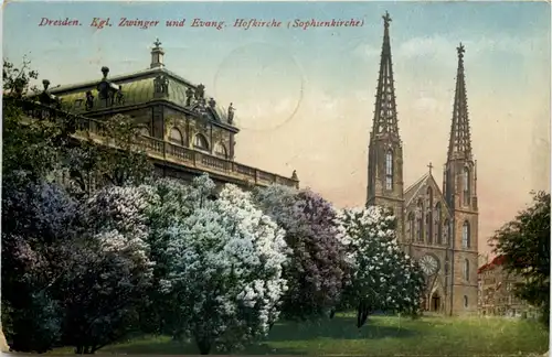 Dresden, Zwinger und EV. Hofkirche -537578