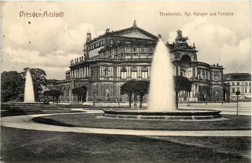 Dresden, -Altstadt, Theaterplatz, Hofoper und Fontaine -537542