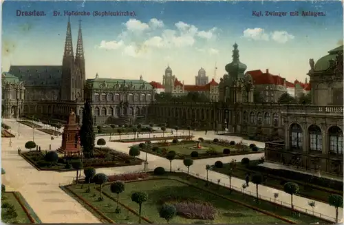 Dresden, Ev. Hofkirche und Zwinger mit Anlagen -537580