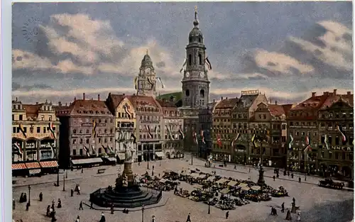 Dresden, Altmarkt, Kreuzkirche und Rathausturm -537726