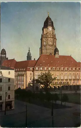 Dresden, Neues Rathaus in der Morgensonne -537800