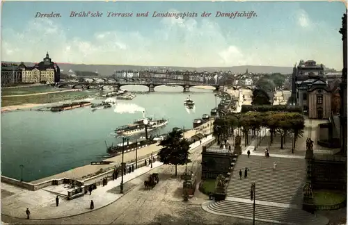 Dresden, Brühlsche Terrasse und Landungsplatz der Dampfschiffe -538060