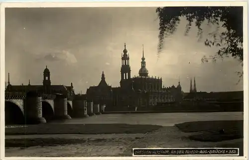 Dresden-Altstadt, an der Friedrich-August-Brücke -538150