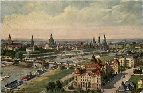 Dresden, Zeppelin-Ansicht der Kgl. Ministerien und der Altstadt -538446
