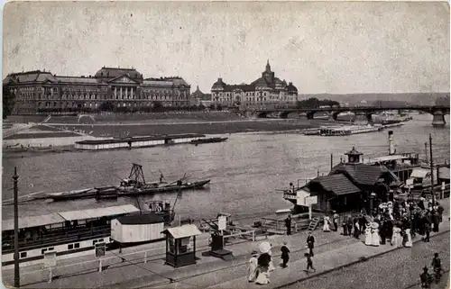 Dresden, Ministerien -538472