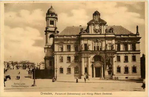 Dresden, Parlament und König-Albert-Denkmal -538792