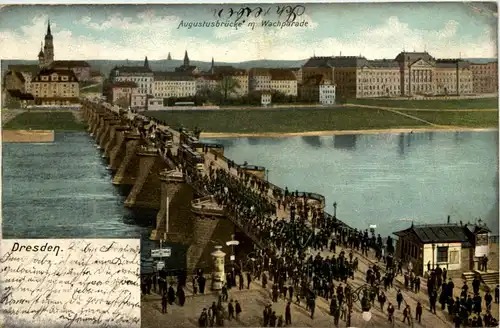 Dresden, Augustusbrücke mit Wachparade -539186