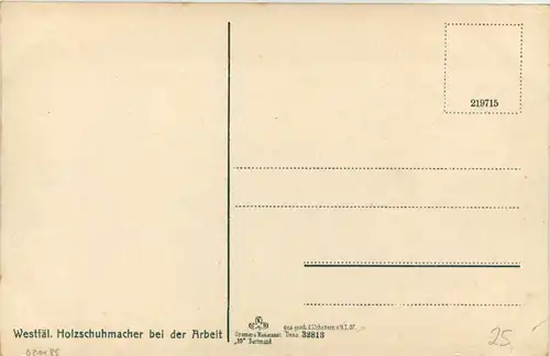 Westfälischer Holzschuhmacher bei der Arbeit -656008