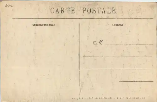 Marchand de Poterie indigene -656148