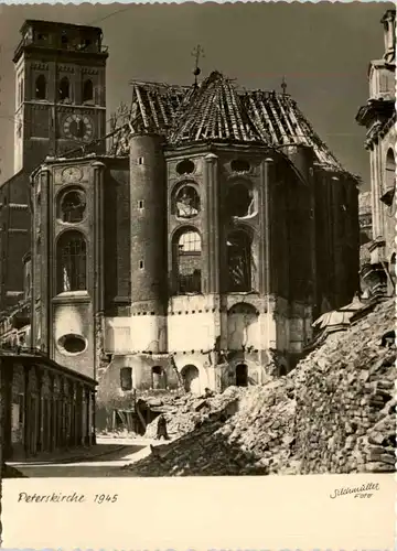 Zerstörtes München 1945 - Peterskirche -656650