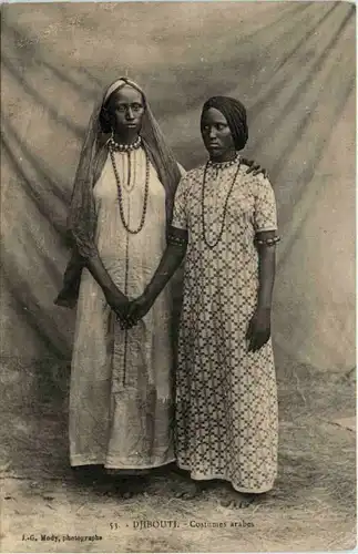 Djibouti - Costumes arabes -657772