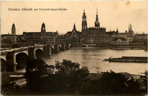 Dresden, -Altstadt mit Friedrich-August-Brücke -537288