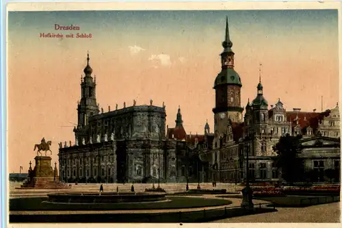 Dresden, Schloss mit Hofkirche -537868