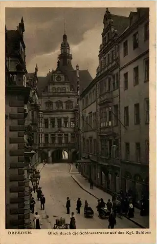 Dresden, Blick durch die Schlossstrasse auf das Kgl. Schloss -538716