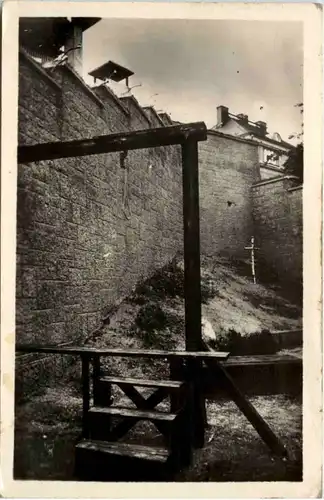 Liberec - Museum nacist. barbarstvi - sibenice -658528